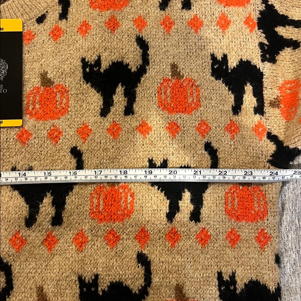 NWT Vince Camuto Women's Halloween Sweater size M - Picture 4 of 4